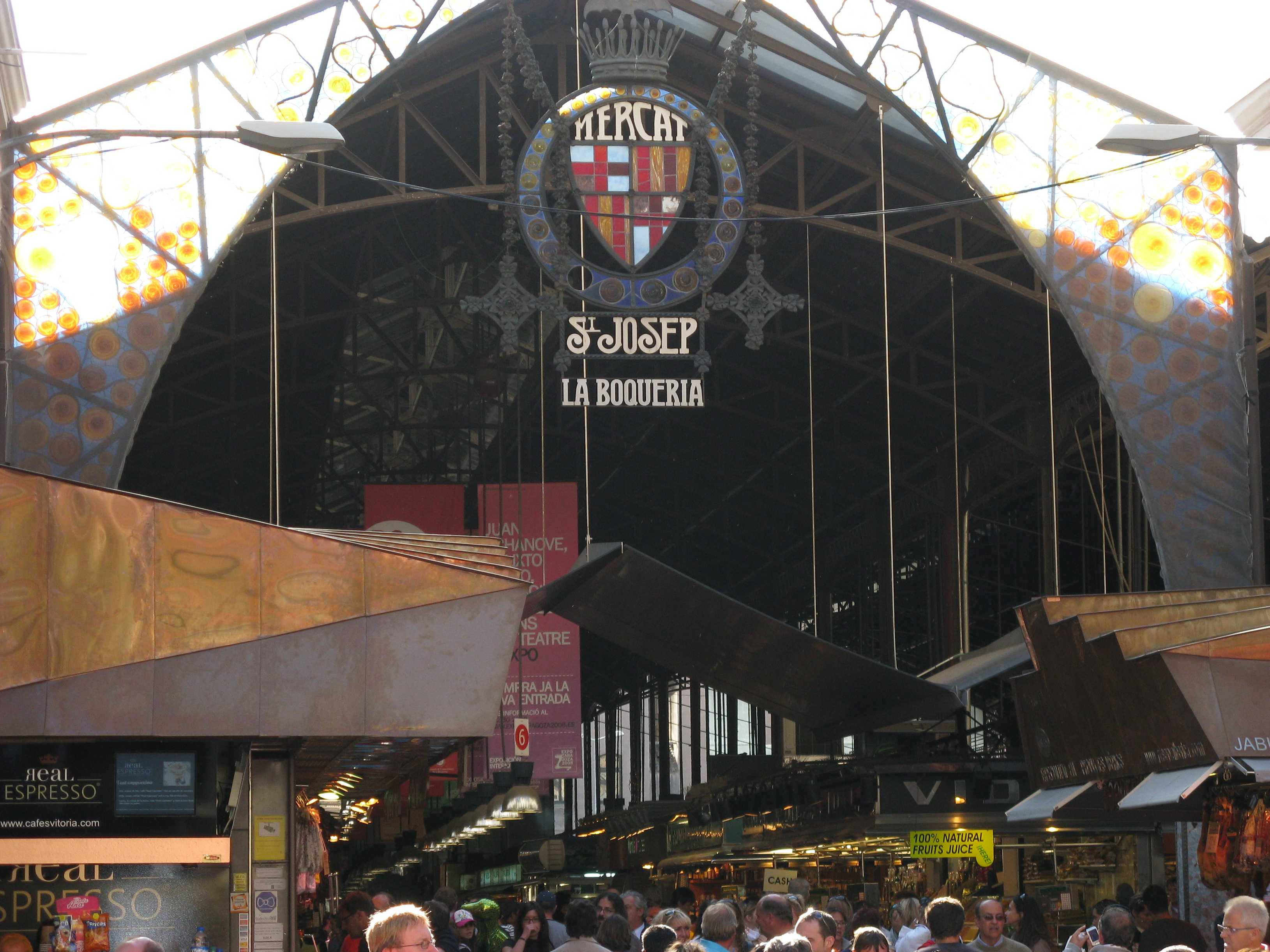 Spanien Costa Brava Sehenswürdigkeiten Barcelona Markthalle